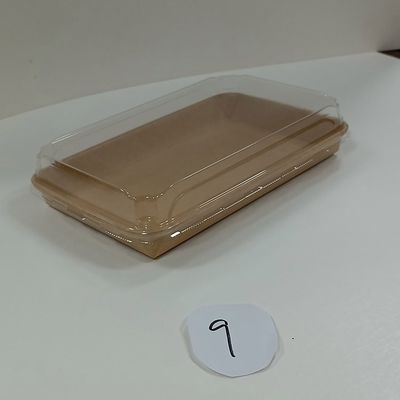 軽食の紙皿の作成はフライド チキンのカートンの寿司を機械で造る